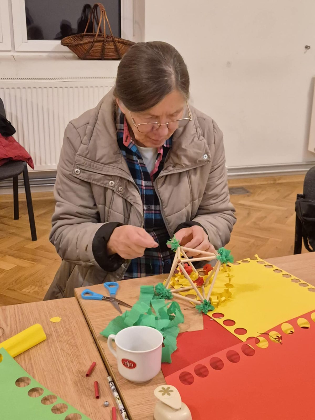 Warsztaty robienia pająków ludowych