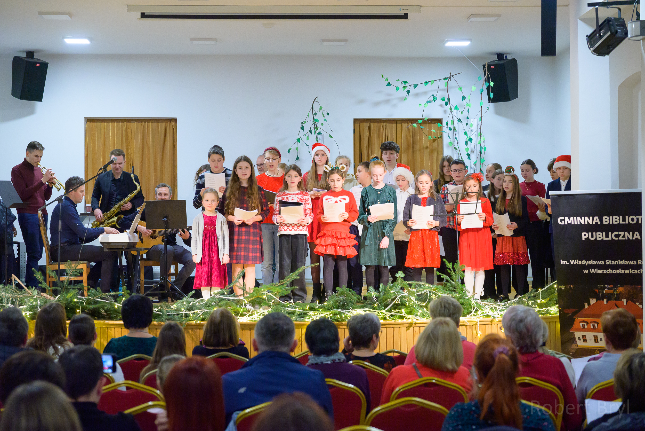 Koncert kolęd w bibliotece