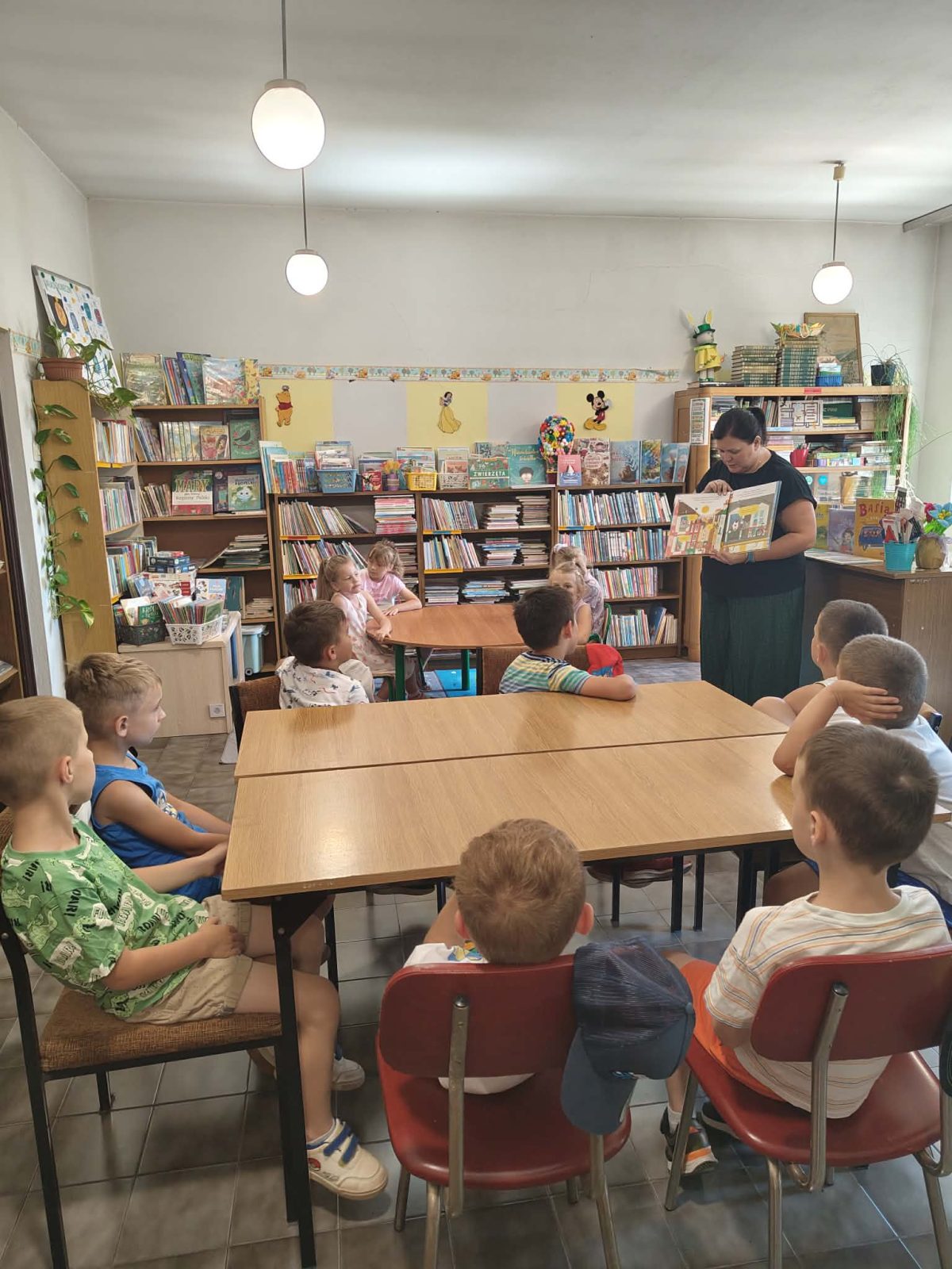 Wakacyjne przygotowania w bibliotece!
